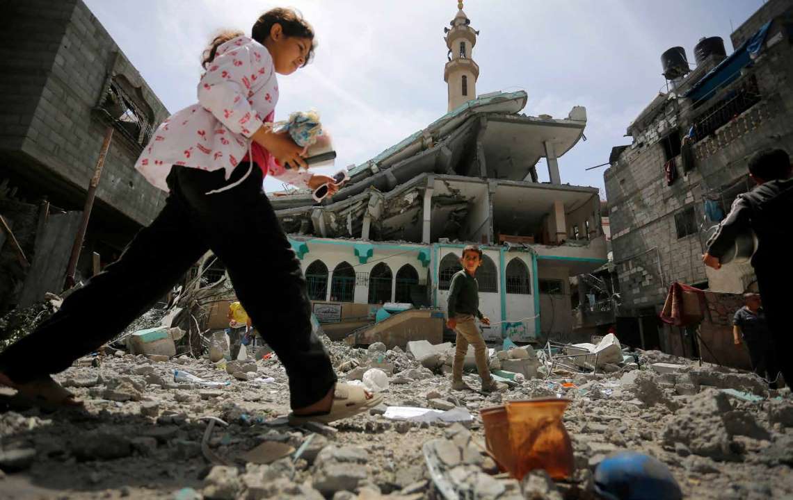 Israeli warplanes bombed the Al Taqwa Mosque in the Al-Buraij Camp, located in the central Gaza Strip. The attack resulted in partial destruction of the mosque and damage to nearby structures.