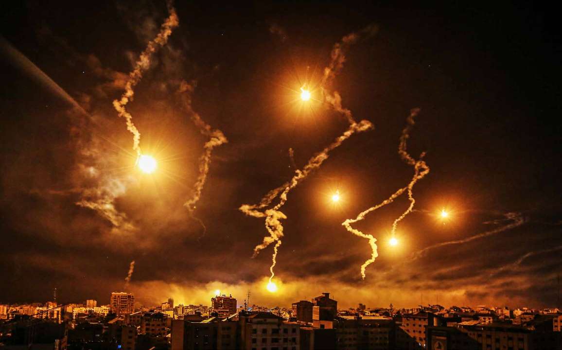 The Israeli military launched flares into the Shati Refugee Camp ahead of their intended assault.